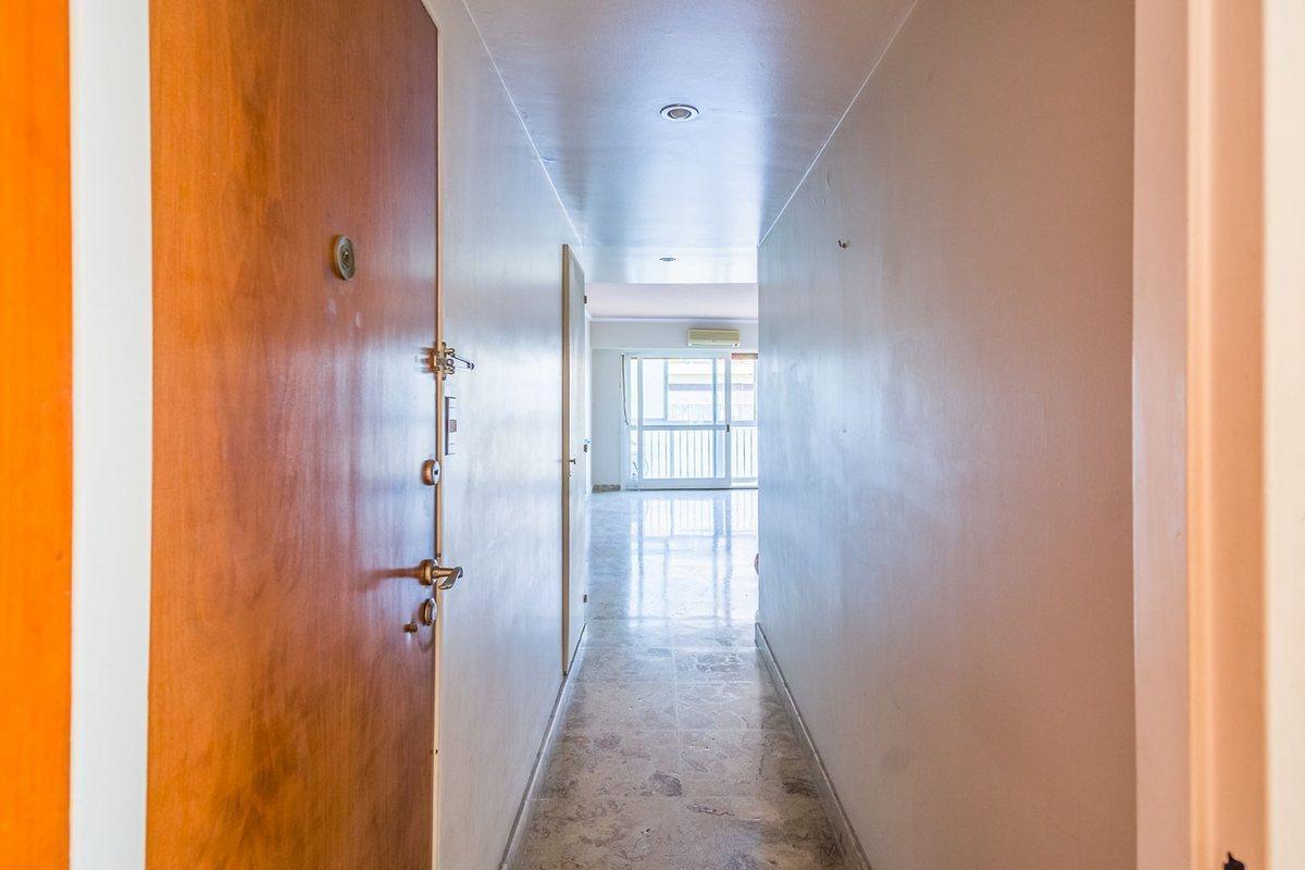 Foto de VENTA DEPTO 3 AMB RECOLETA COCHERA BALCON DEPEND, imagen 3