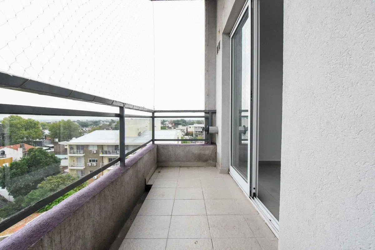 VENTA - Depto 2 ambientes con balcón APTO CREDITO 8