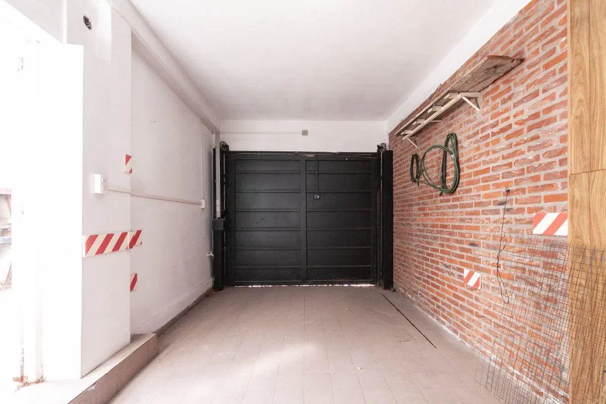 VENTA CASA 3 AMB PATIO COCHERA TERRAZA LANUS ESTE 2