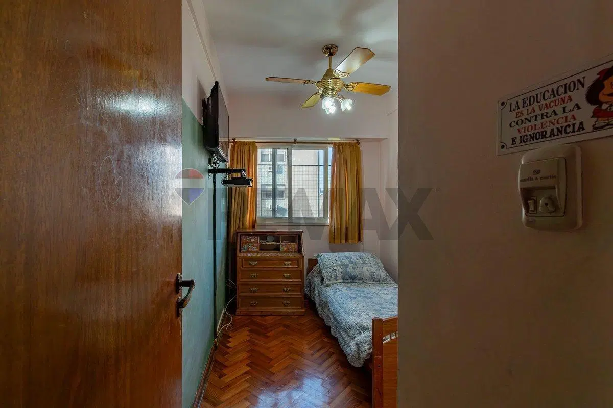DEPARTAMENTO 4 AMBIENTES + Depdencia + Baulera 8