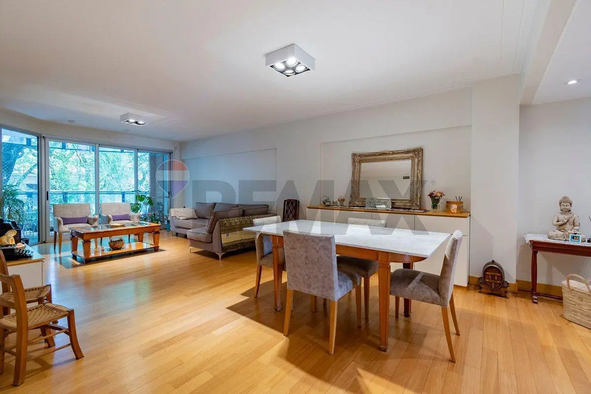 VENTA DÚPLEX 5 AMB C/COCHERA CABALLITO 8