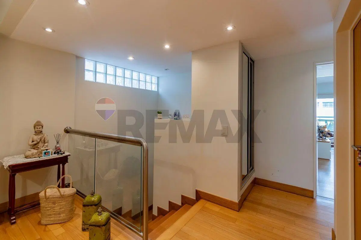 VENTA DÚPLEX 5 AMB C/COCHERA CABALLITO 5