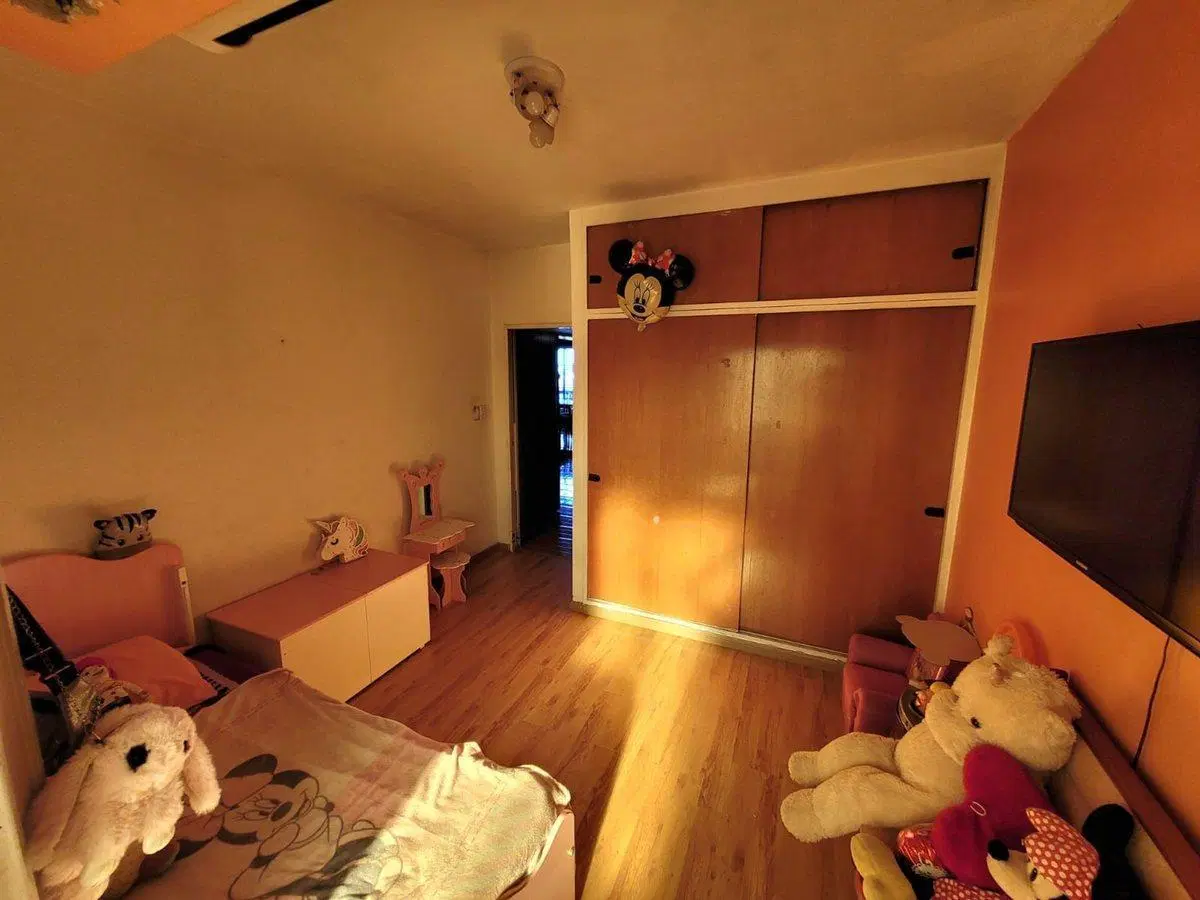 VENTA DPTO 4 AMB CON TERRAZA PARQUE AVELLANEDA 8