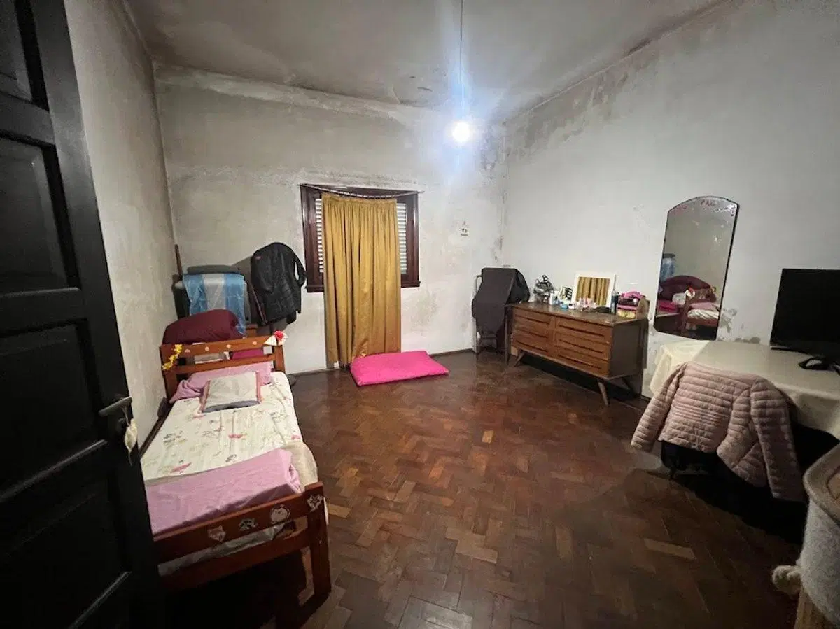 En venta casa de 3 ambientes en Lanús 4