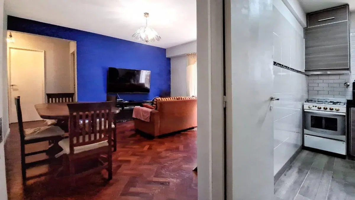 Depto 3 amb con balcon en venta en Balvanera 4