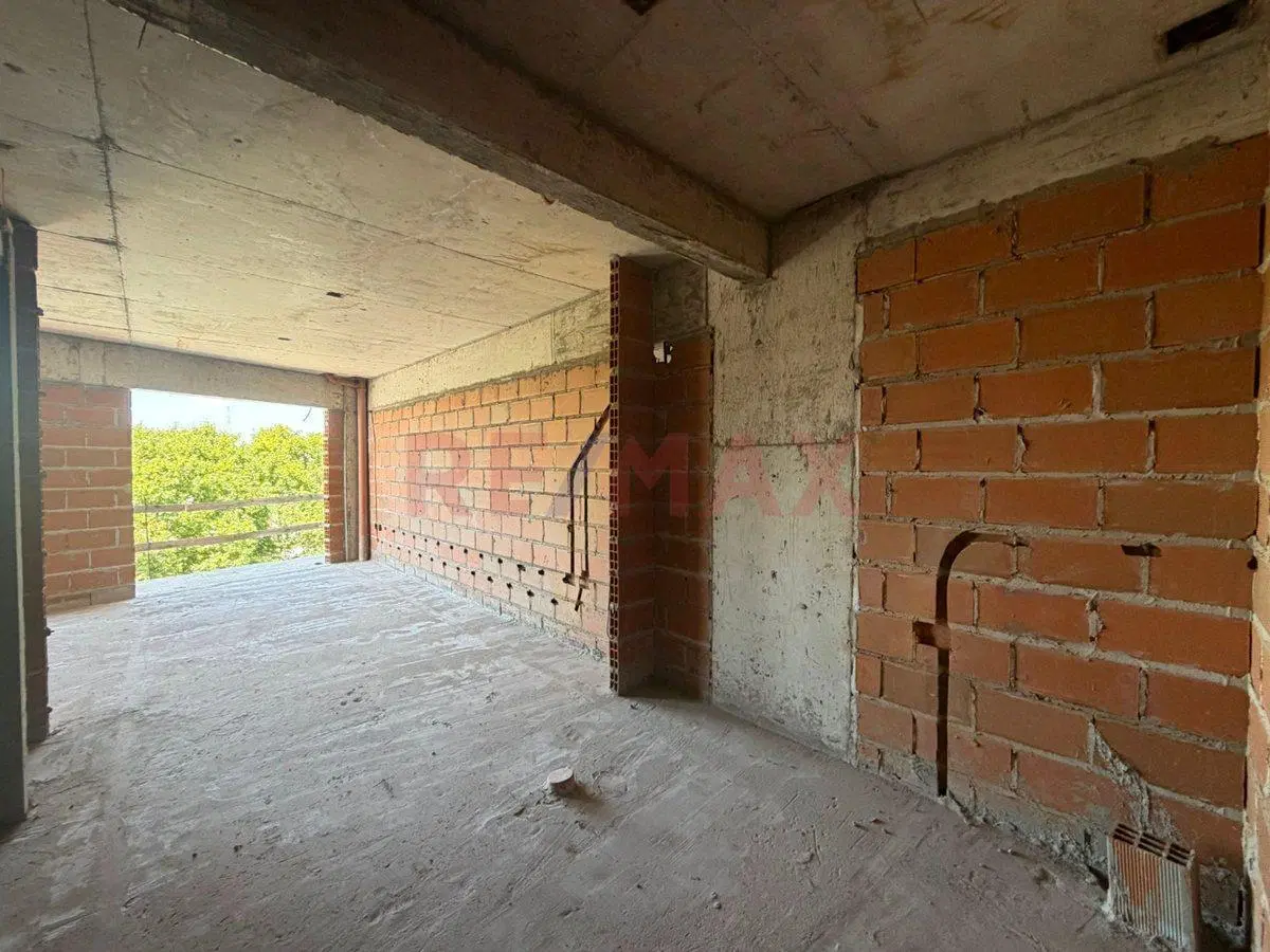Venta monoamb con balcón  en Villa Ortúzar 5