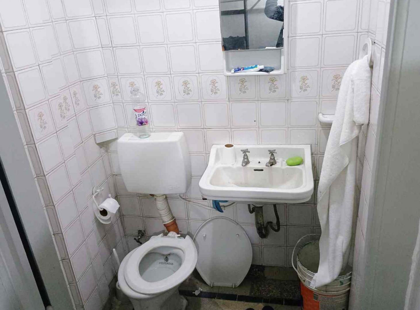 Foto de VENTA LOCAL EN TRIBUNALES AL FRENTE, imagen 4