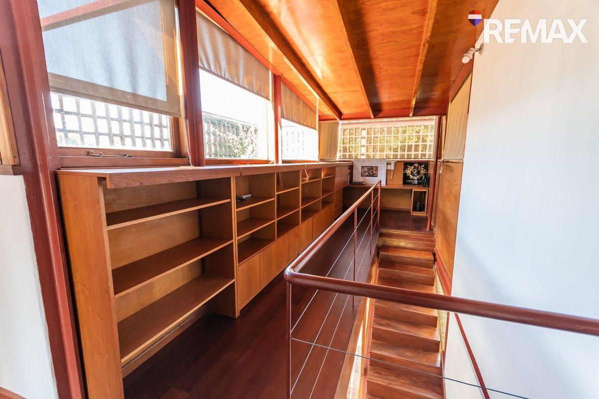 Foto de VENTA CASA 4 AMB CON PILETA EN CAMPANA, imagen 2