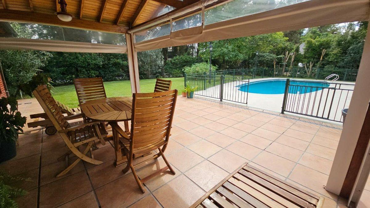 Foto de CASA 6 AMB VENTA EN FRANCISCO ALVAREZ ANT Y FINA, imagen 2