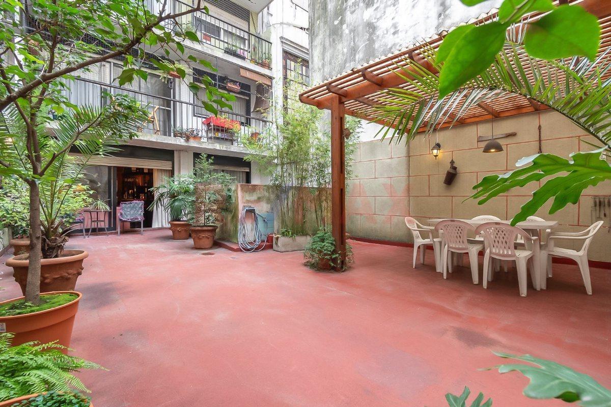 Foto de Venta 4 ambientes y gran patio Recoleta, imagen 1