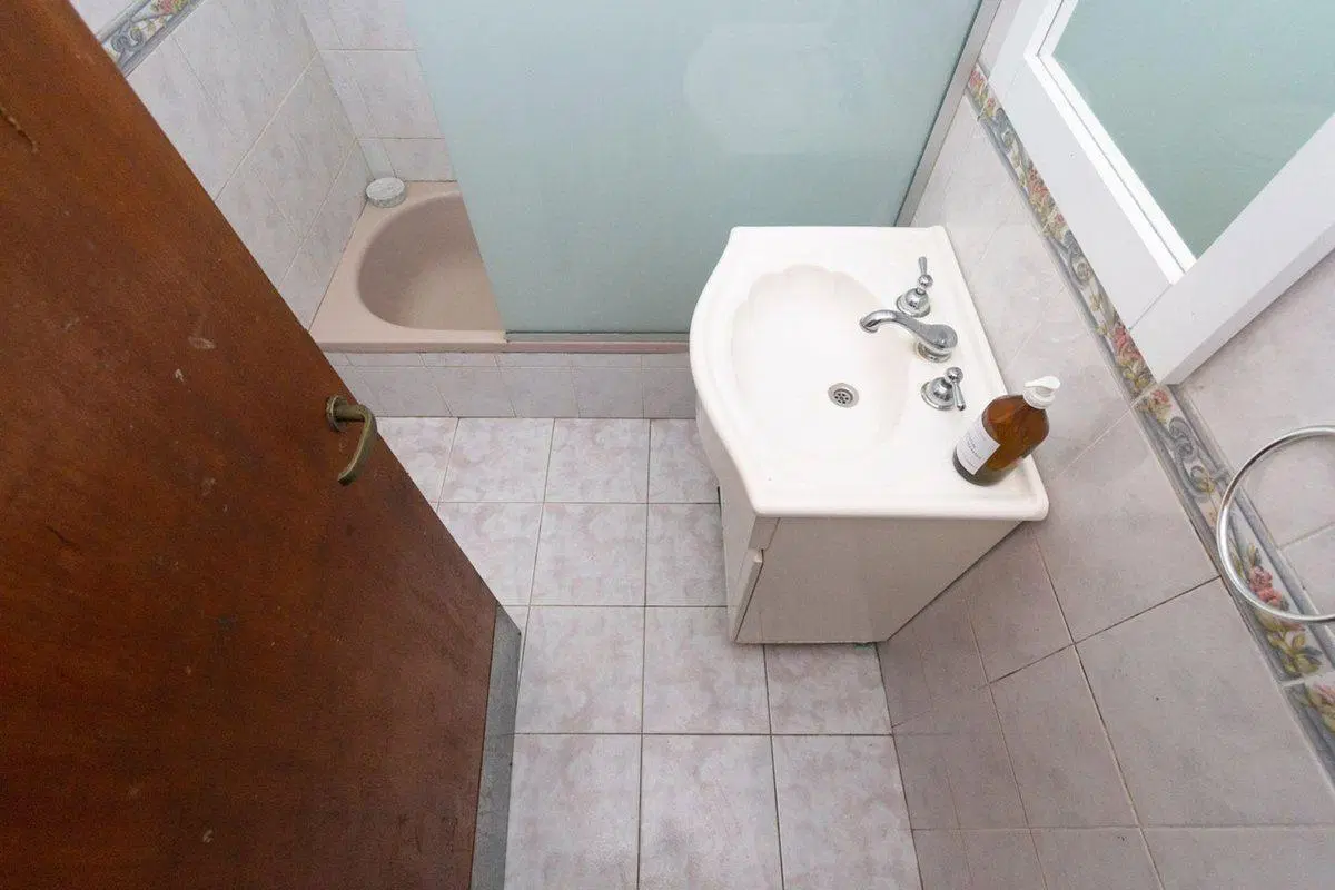 VENTA Casa 7 ambientes en Palomar 4