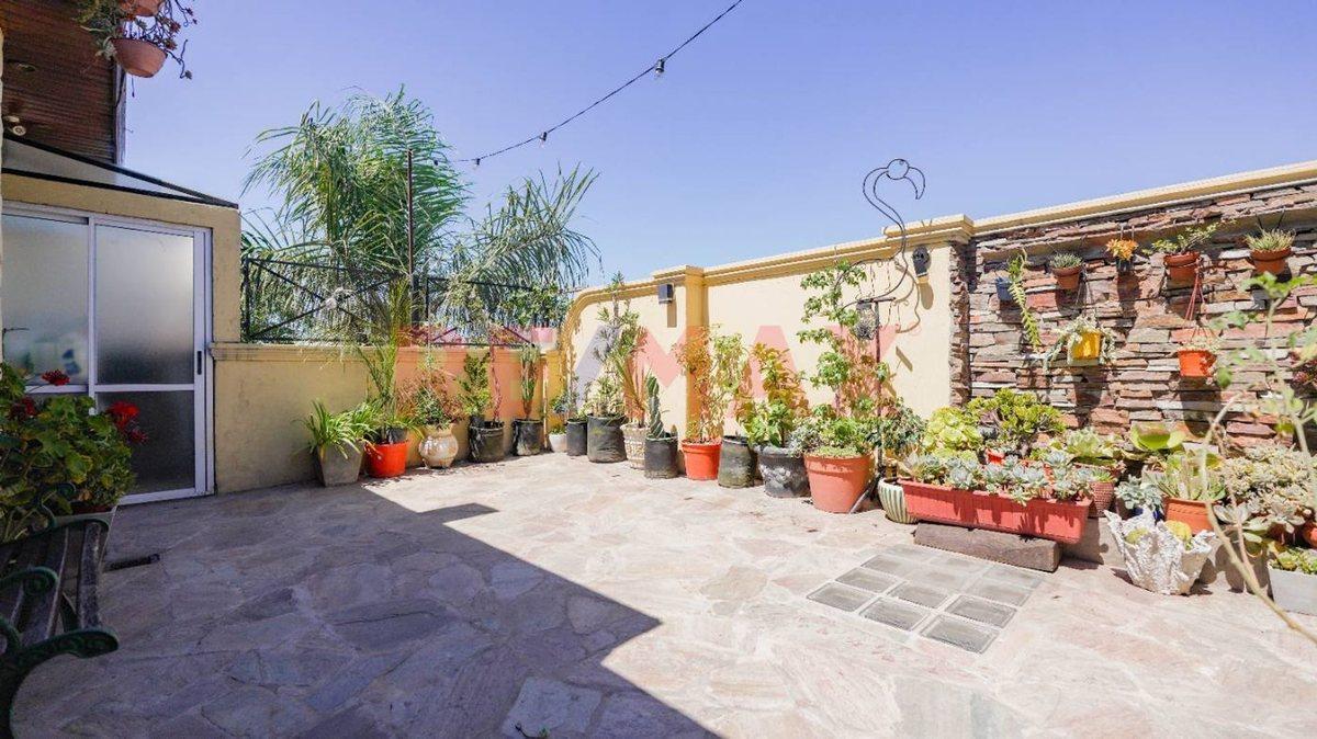 Foto de VENTA PH 5 AMB P AVELLANEDA C/ QUINCHO Y TERRAZA, imagen 1