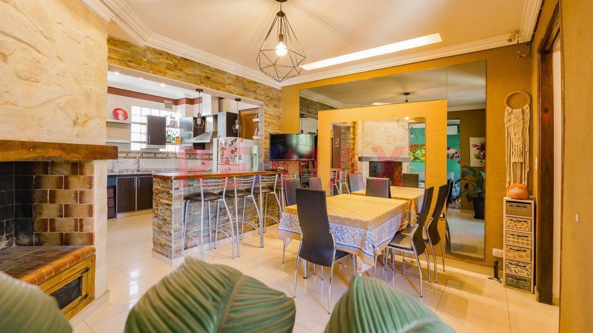 Foto de VENTA PH 5 AMB P AVELLANEDA C/ QUINCHO Y TERRAZA, imagen 3