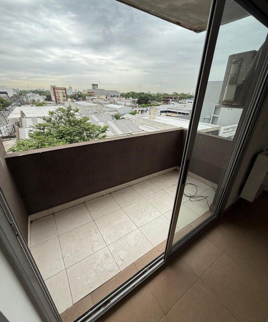 Foto de VENTA OFICINA 30 M. C/ BALC. MORENO CENTRO A/CRED, imagen 3
