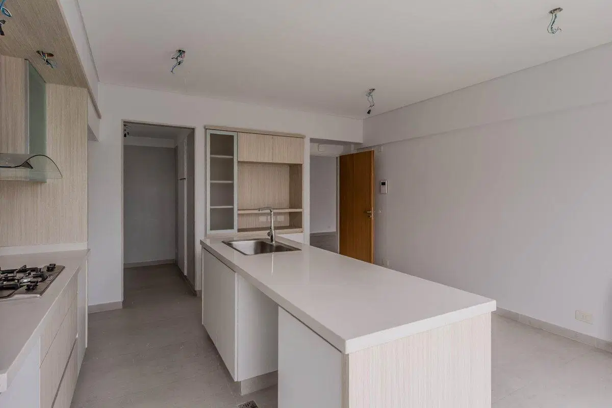 VENTA PISO 4 AMB ESTR CATEG LUM COCH -CABALLITO 5