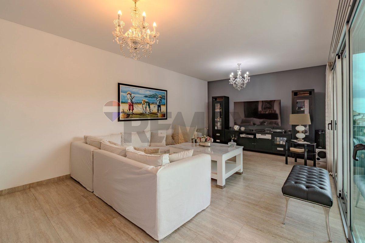 Foto de Depto 4 Amb en Venta Villa Ballester + Cochera, imagen 2