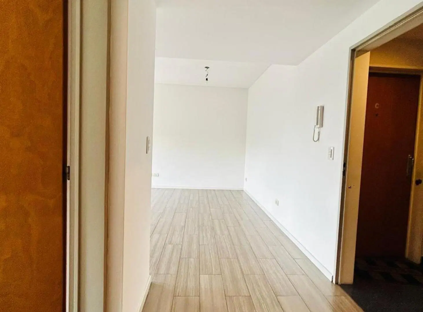 VENTA,2 AMB,CABALLITO C/BALCON C/PARRILLA 8