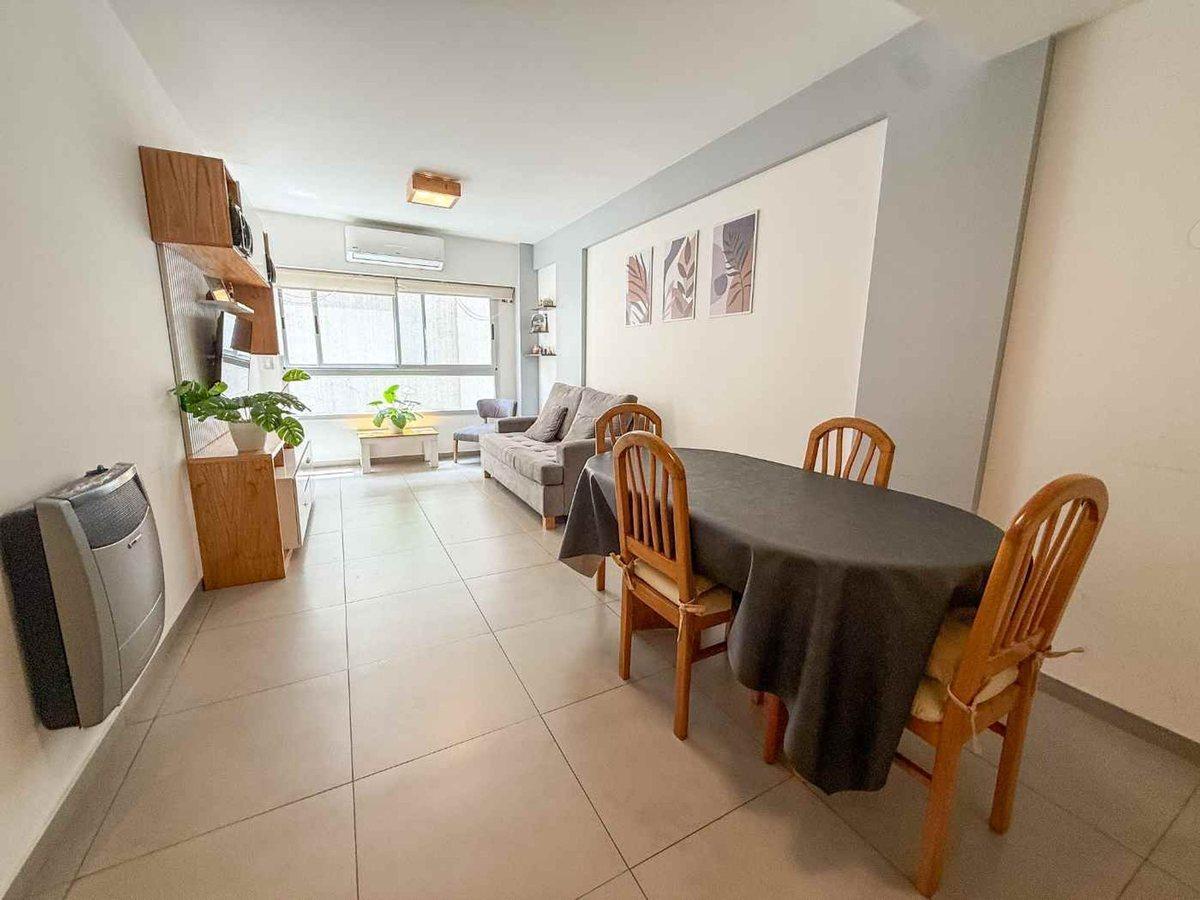 Foto de Venta 3 ambientes 2 baños, Apto Crédito Caballito, imagen 2