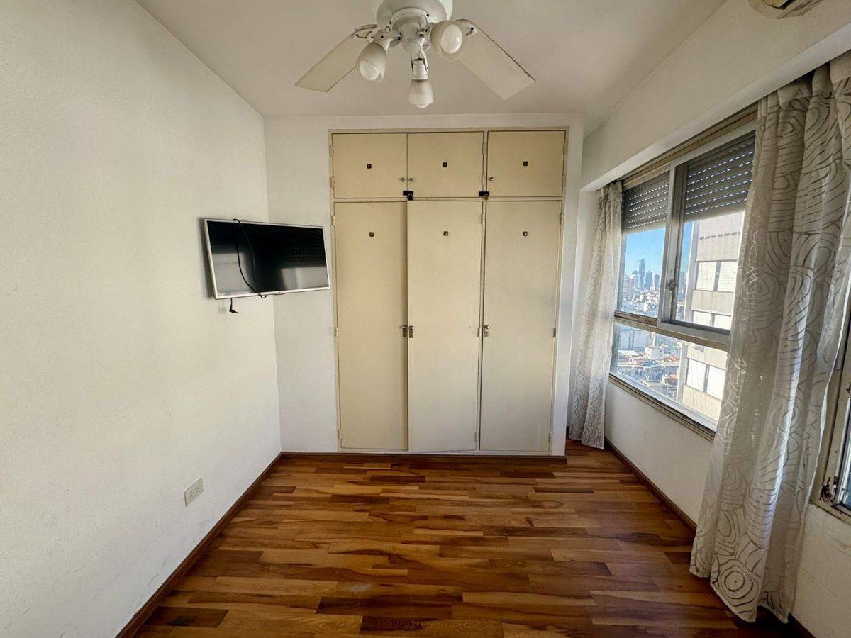 Foto de VENTA DEPARTAMENTO 2 AMBIENTES EN MONSERRAT, imagen 2