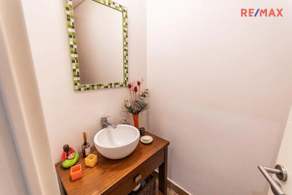 VENTA CASA 5 AMB CON PILETA VILLA DEL PARQUE 8
