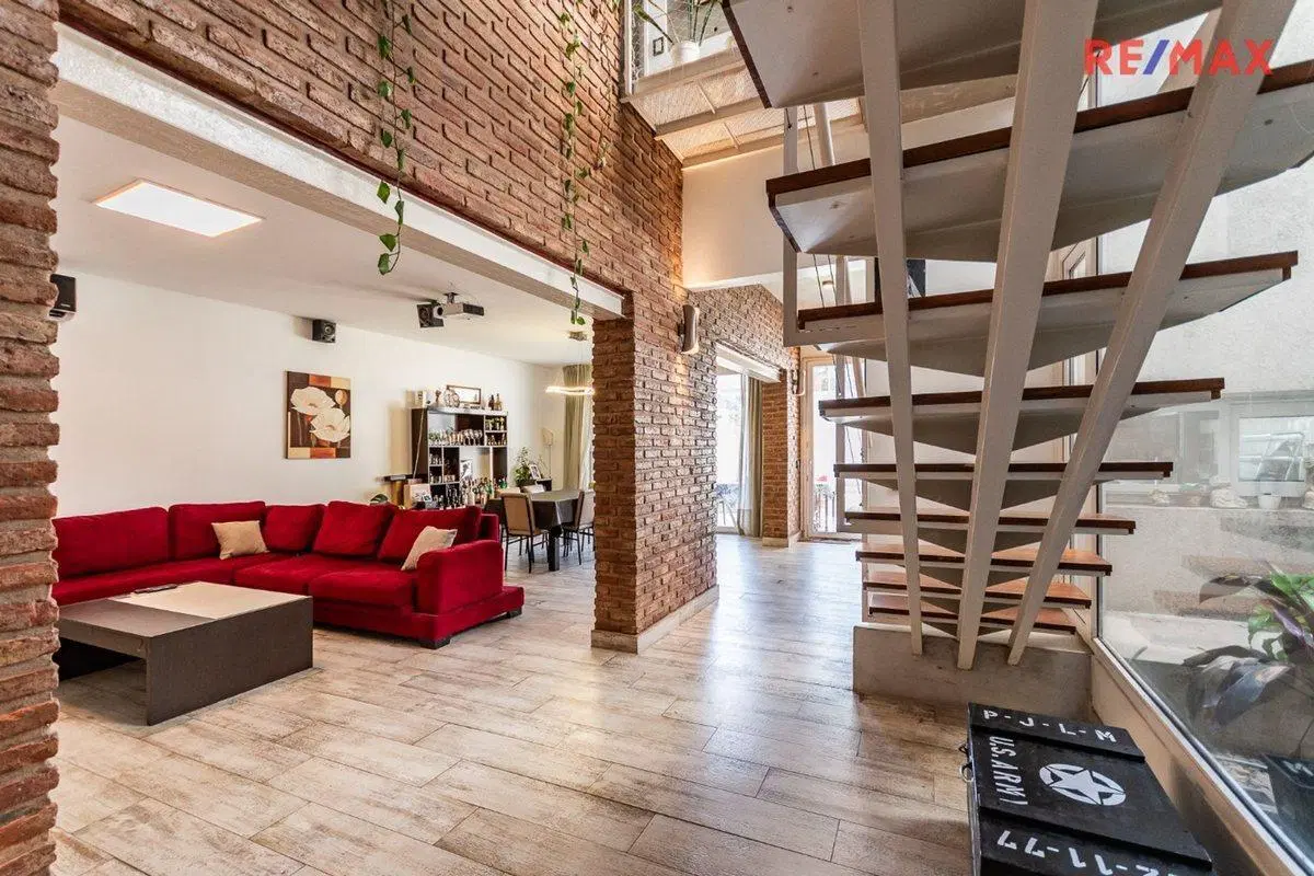 VENTA CASA 5 AMB CON PILETA VILLA DEL PARQUE 4