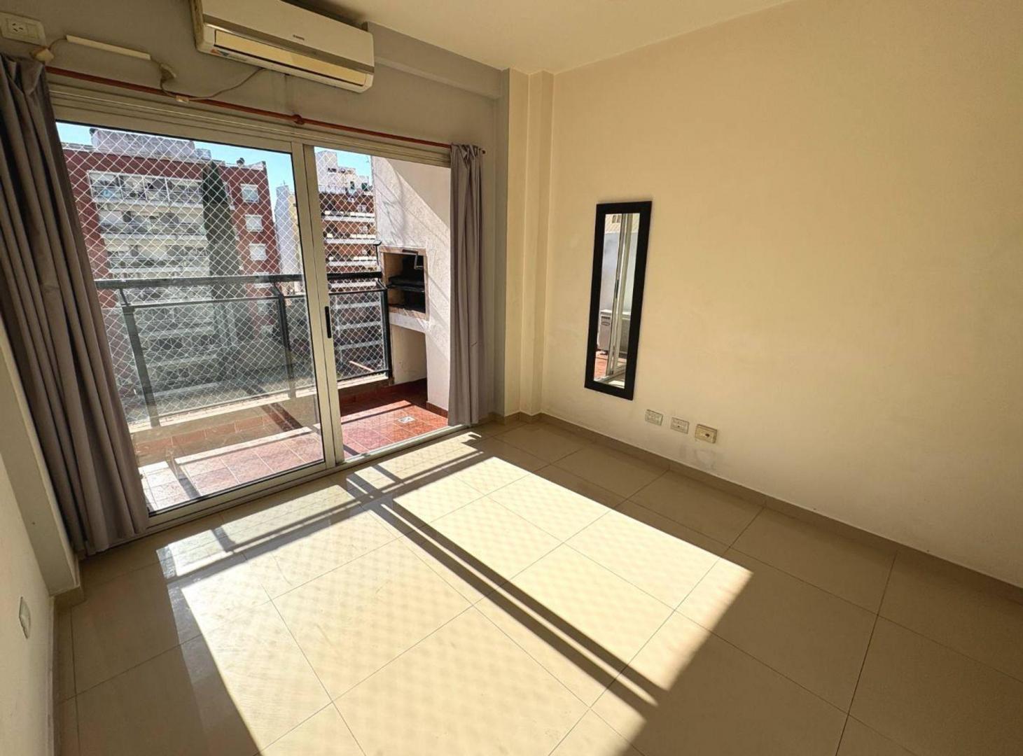 Foto de VENTA MONOAMBIENTE PARQUE CHACABUCO BALCON, imagen 2