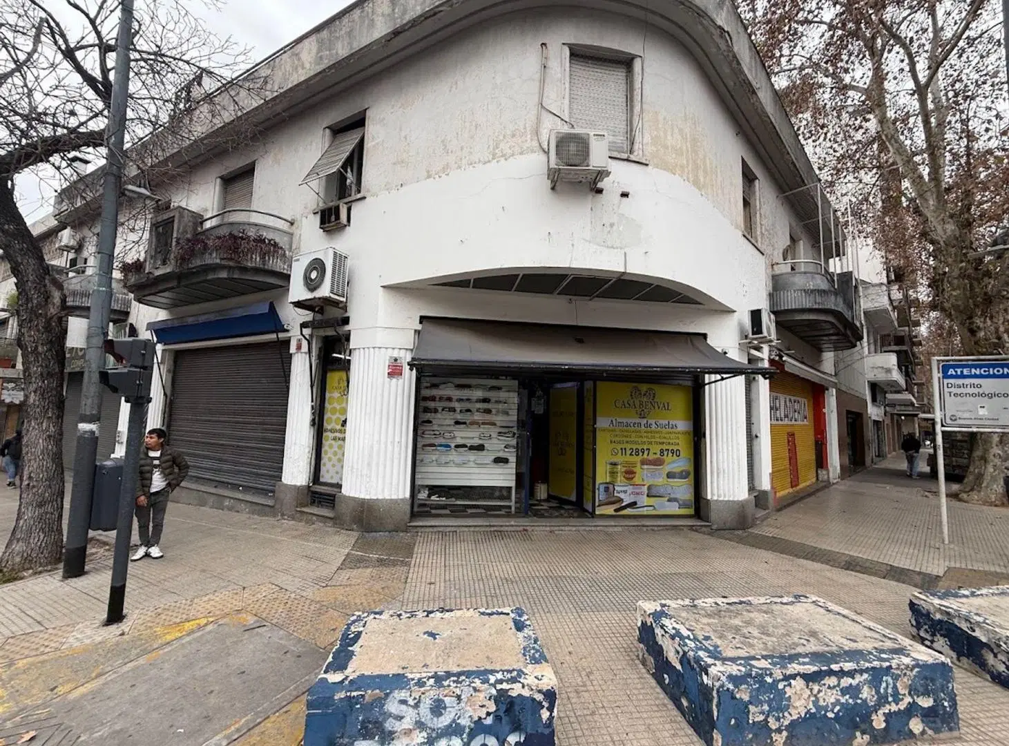 ALQUILER LOCAL COMERCIAL AV GARAY Y BOEDO 120m2 2