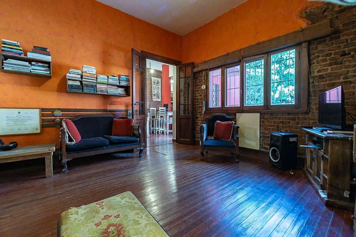 Casa en venta Villa Pueyrredon + Cochera + Quincho