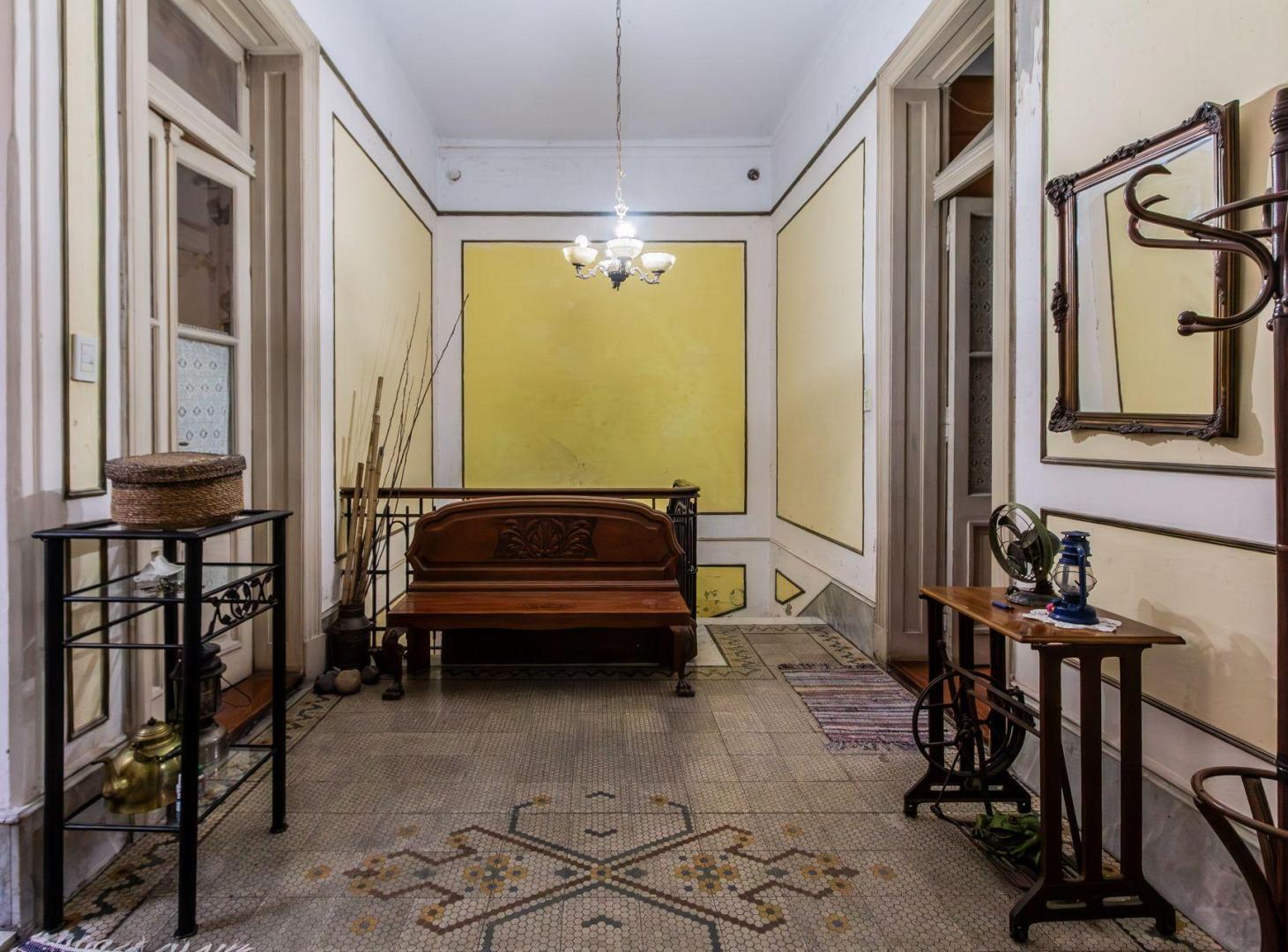 Foto de VENTA PH 4 AMB+ ESCR LUM BALC GRAN TERRAZA-ALMAGRO, imagen 4