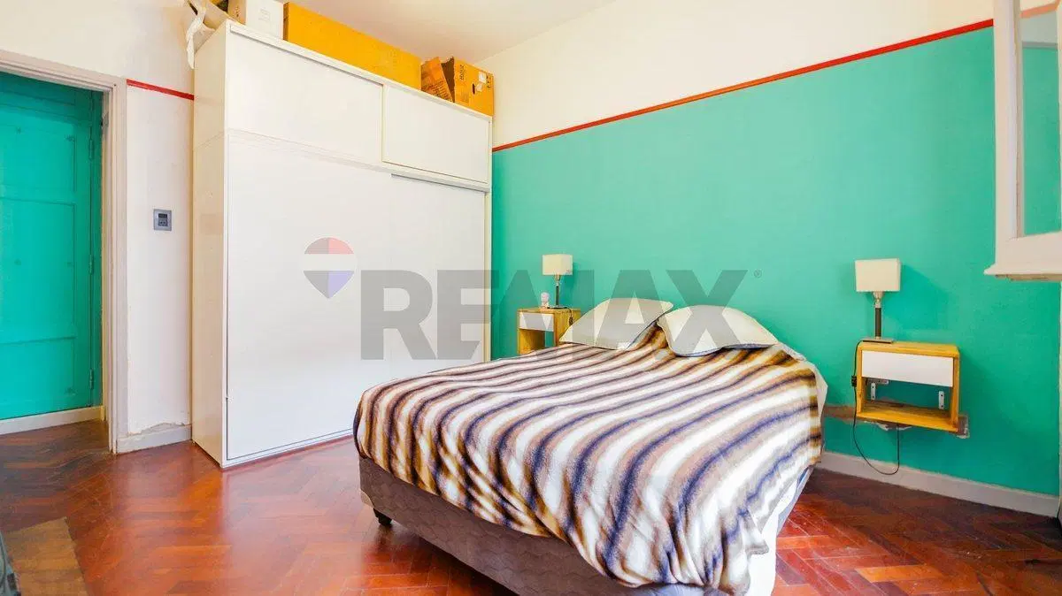 VENTA DEPTO 2 AMB CABALLITO 2° PISO POR ESCALERA. 3