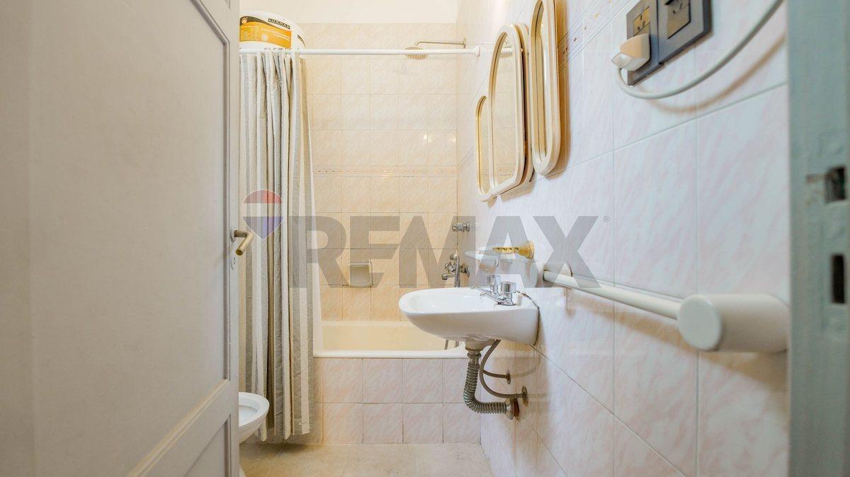 Foto de VENTA DEPTO 2 AMB CABALLITO 2° PISO POR ESCALERA., imagen 1