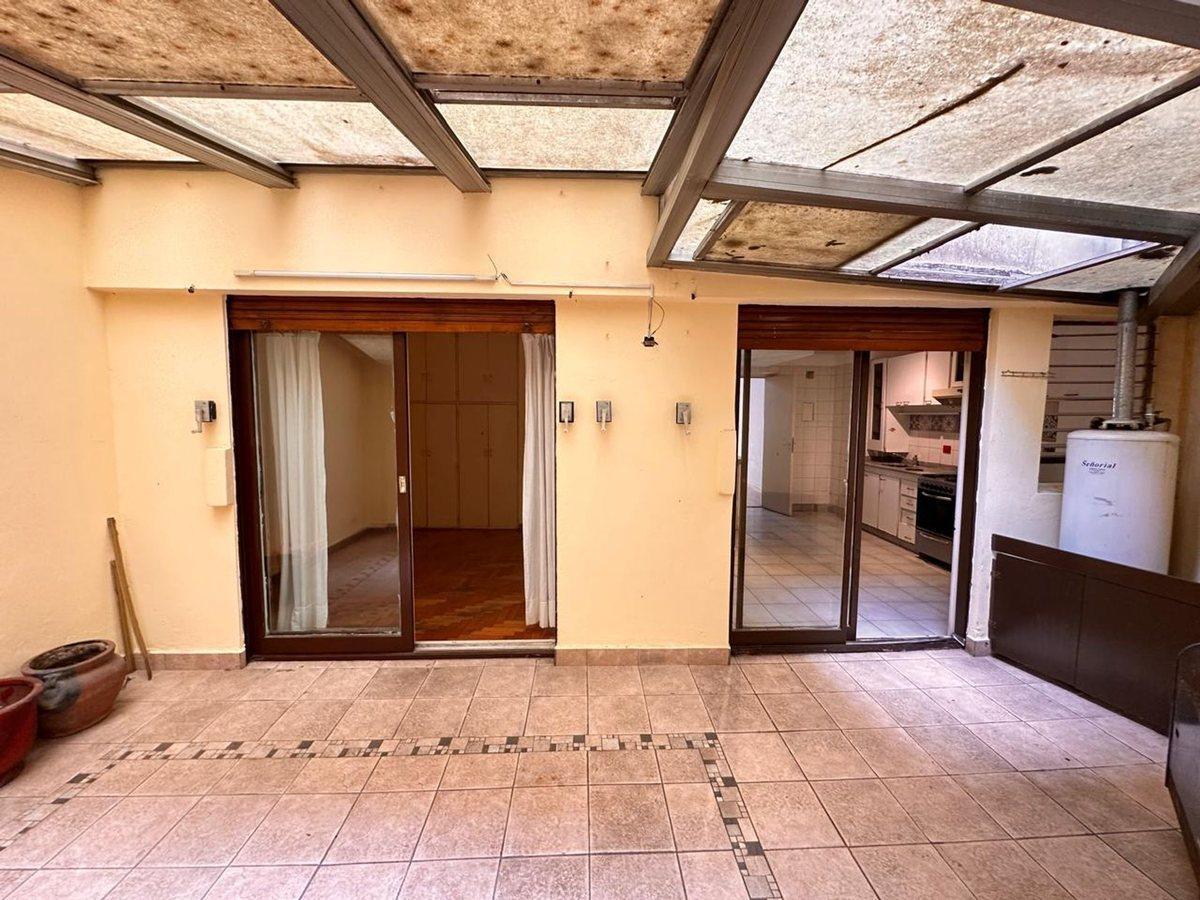 Foto de VENTA AMPLIO DPTO 3 AMB C/PATIO Y BALCON APTO CRED, imagen 2