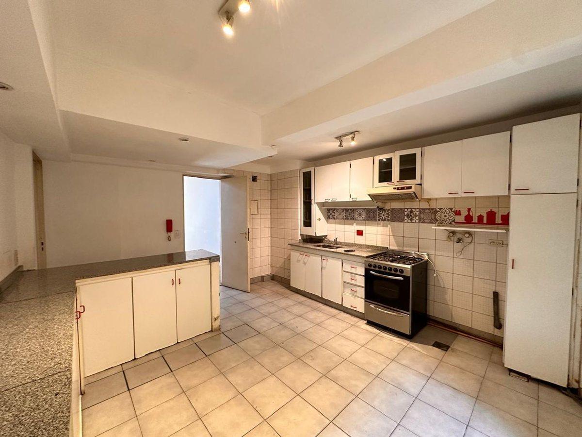 Foto de VENTA AMPLIO DPTO 3 AMB C/PATIO Y BALCON APTO CRED, imagen 5