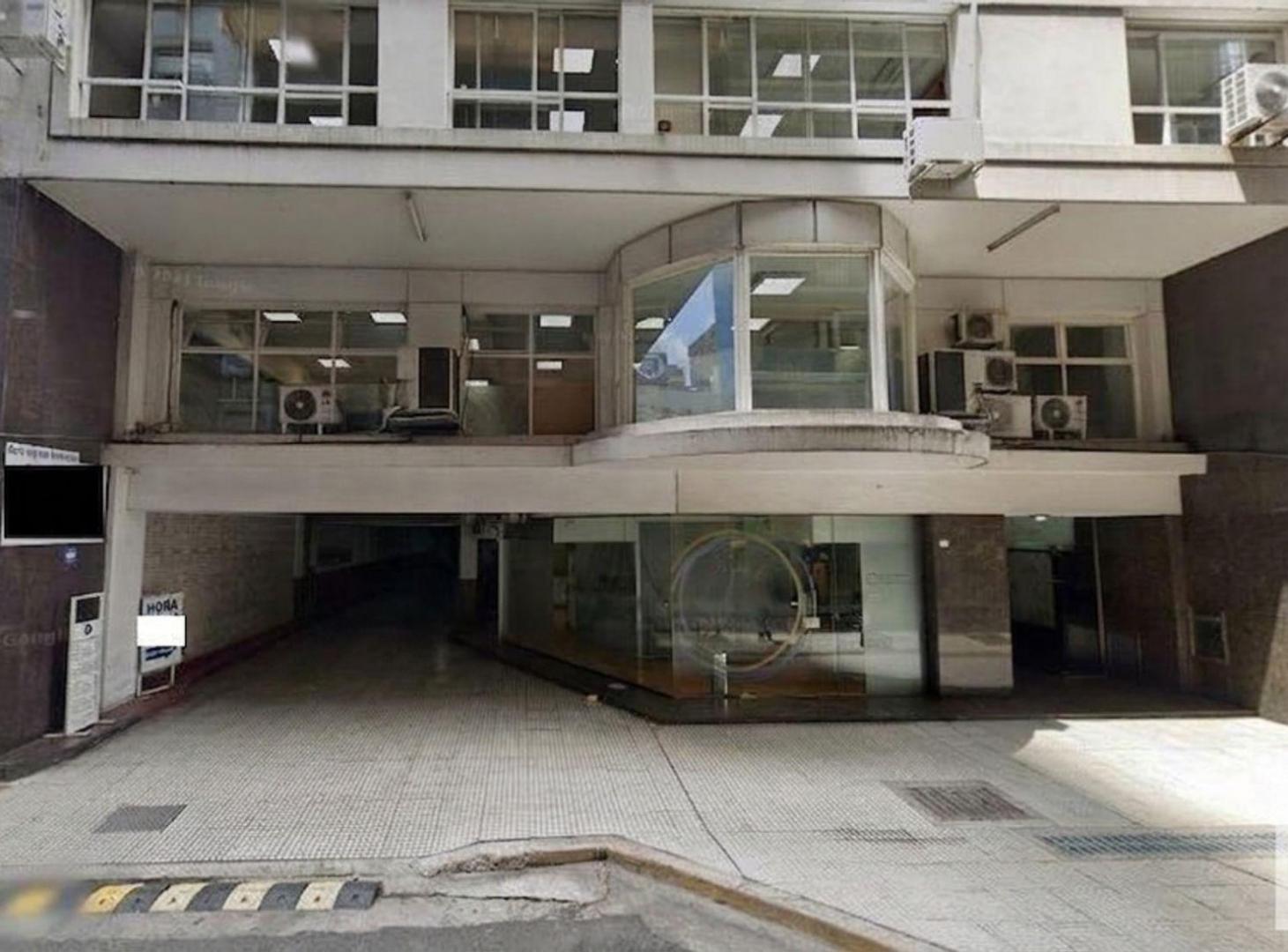 Foto de Cochera Cubierta + Espacio Guardacoche en Venta, imagen 1