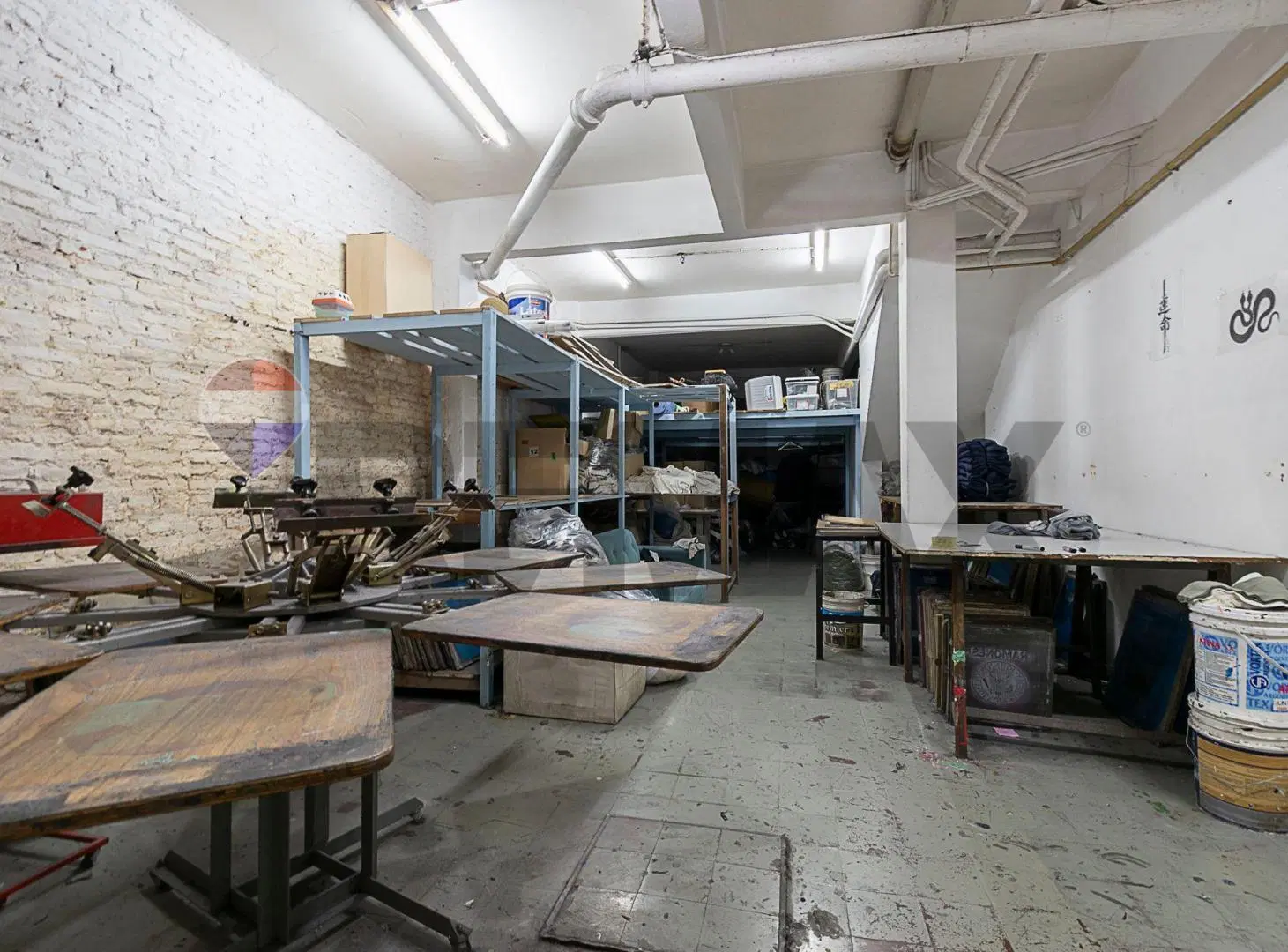 TALLER/DEPOSITO/SOTANO COMERCIAL EN FLORES NORTE 5