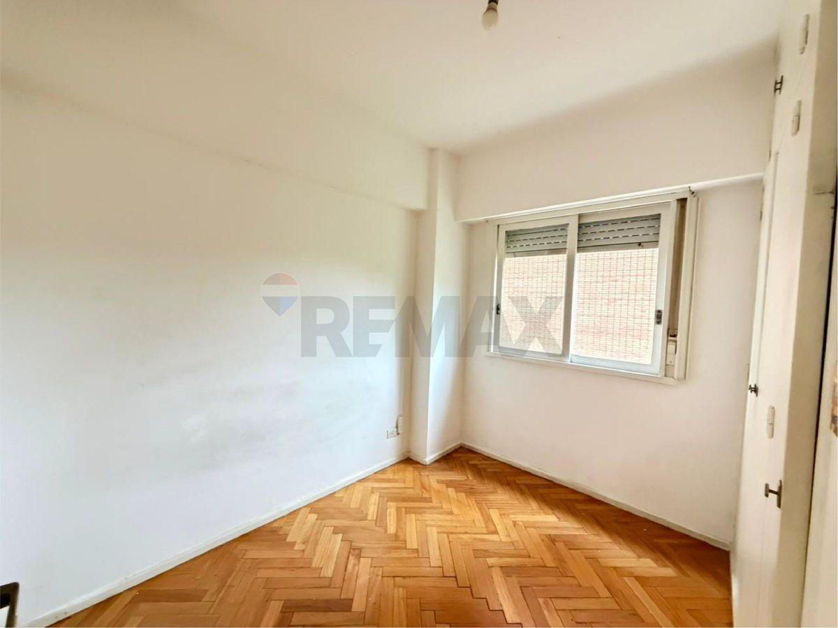 Foto de Venta 3 amb con cochera y balcón frente a la plaza, imagen 3