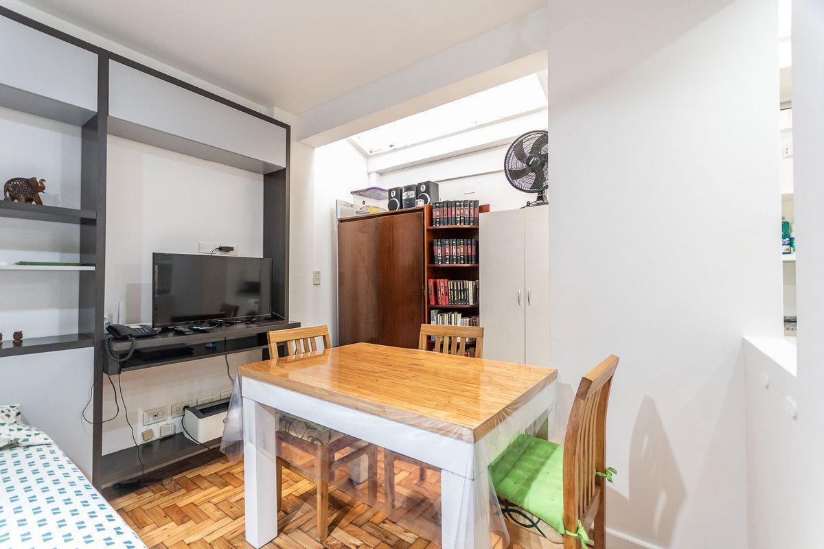 Foto de VENTA MONOAMBIENTE DIVIDIDO EN ALMAGRO, imagen 1