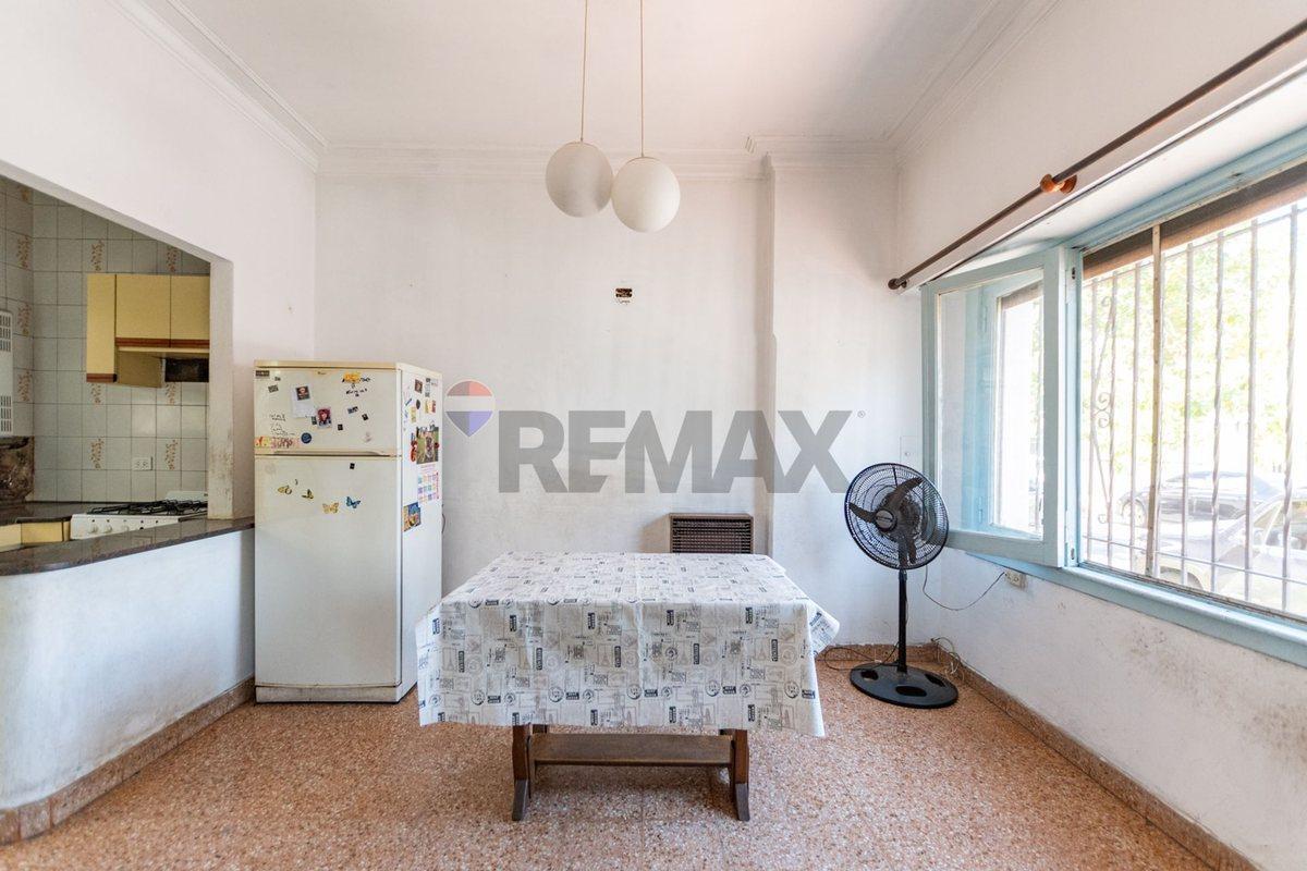 Foto de VENTA CASA VALENTIN ALSINA, imagen 2