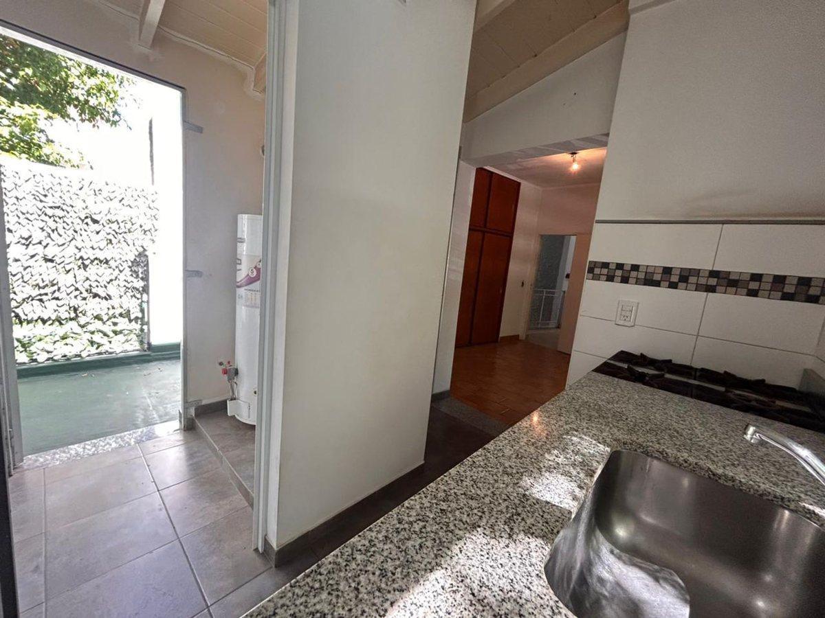 Foto de VENTA PH FRENTE 3 AMB LANUS PATIO APTO CREDITO, imagen 5