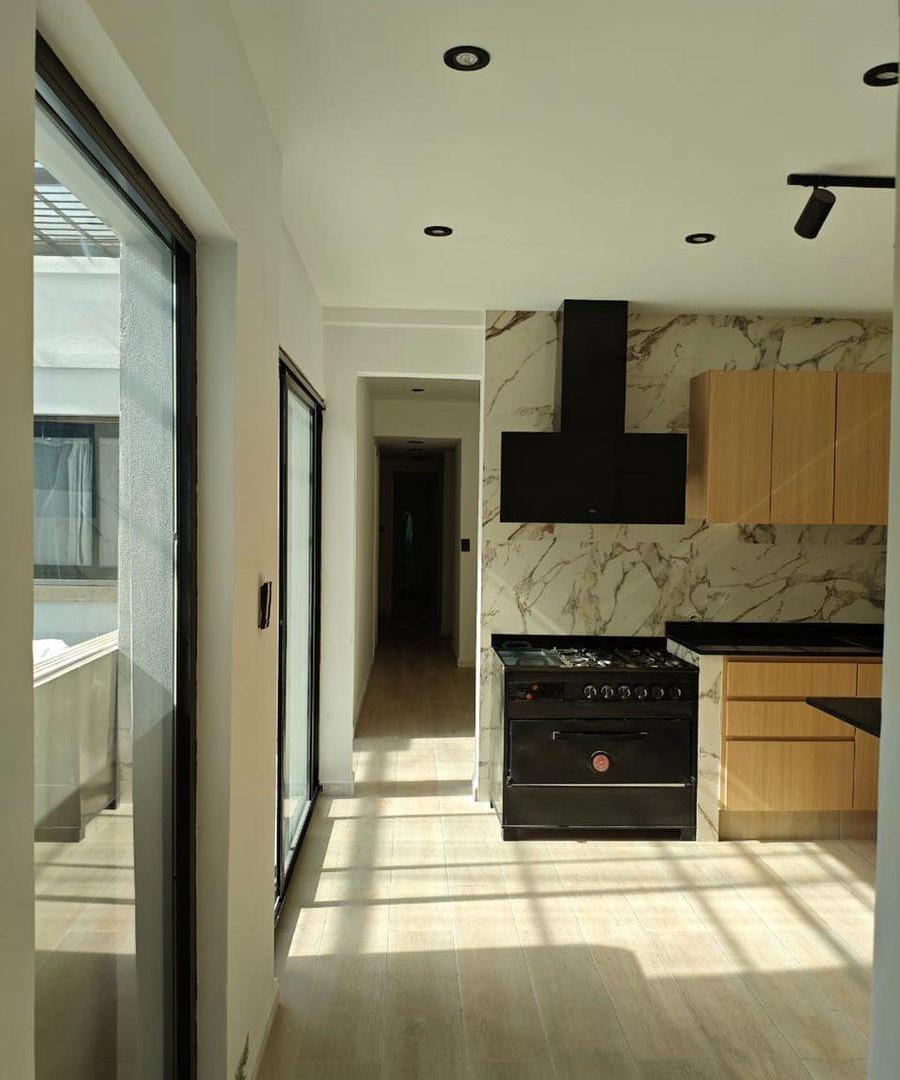 Foto de 5 Amb Reciclado c/ Balcón y Patio – Ideal Familias, imagen 2