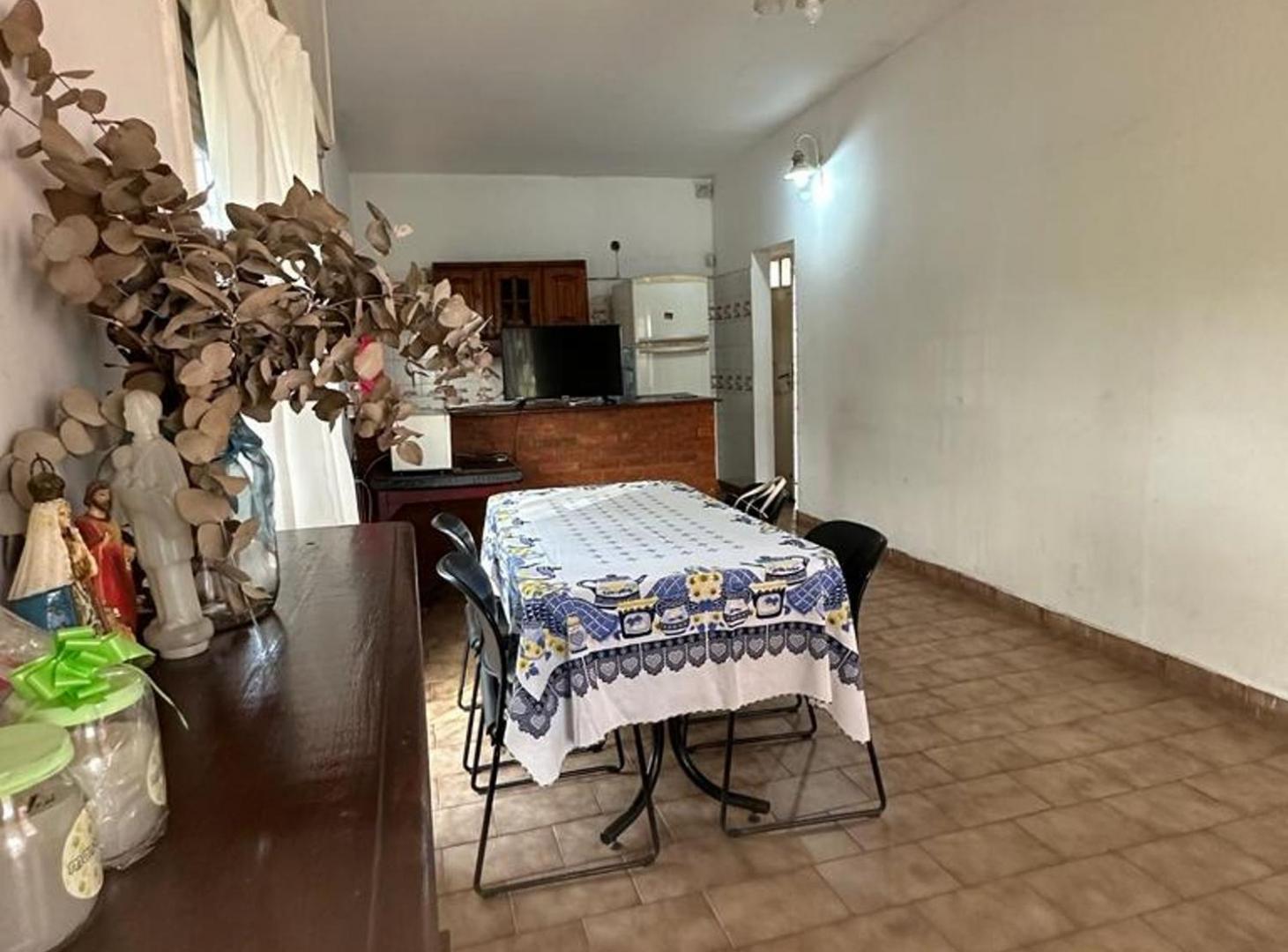 Foto de Casa 3 Amb con Pileta y Quincho en Gral Rodríguez, imagen 3