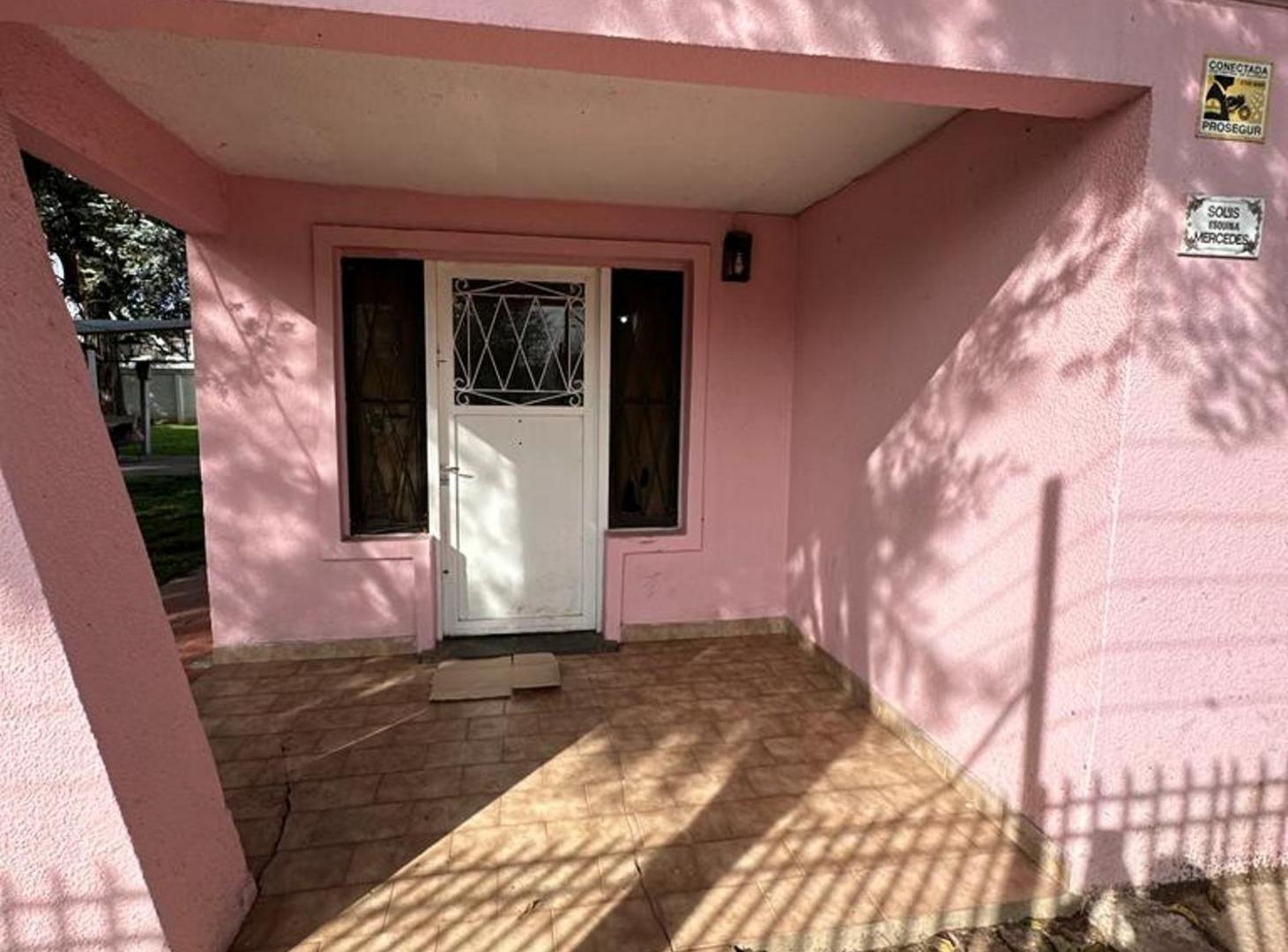 Foto de Casa 3 Amb con Pileta y Quincho en Gral Rodríguez, imagen 1
