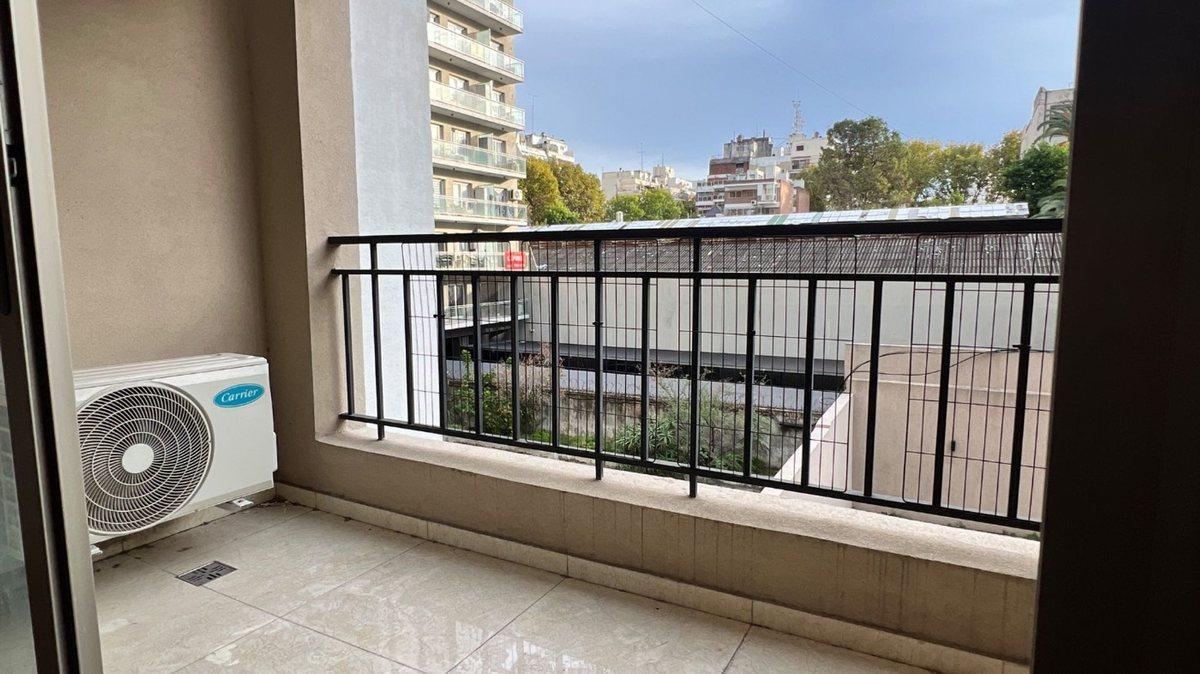 Foto de VENTA depto 2 amb Balcón Apto Crédito en FLORES, imagen 5