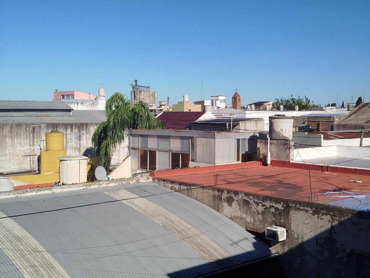 Foto de Dpto 2 amb. Lavadero. Cocina separ. Todo luz, imagen 2