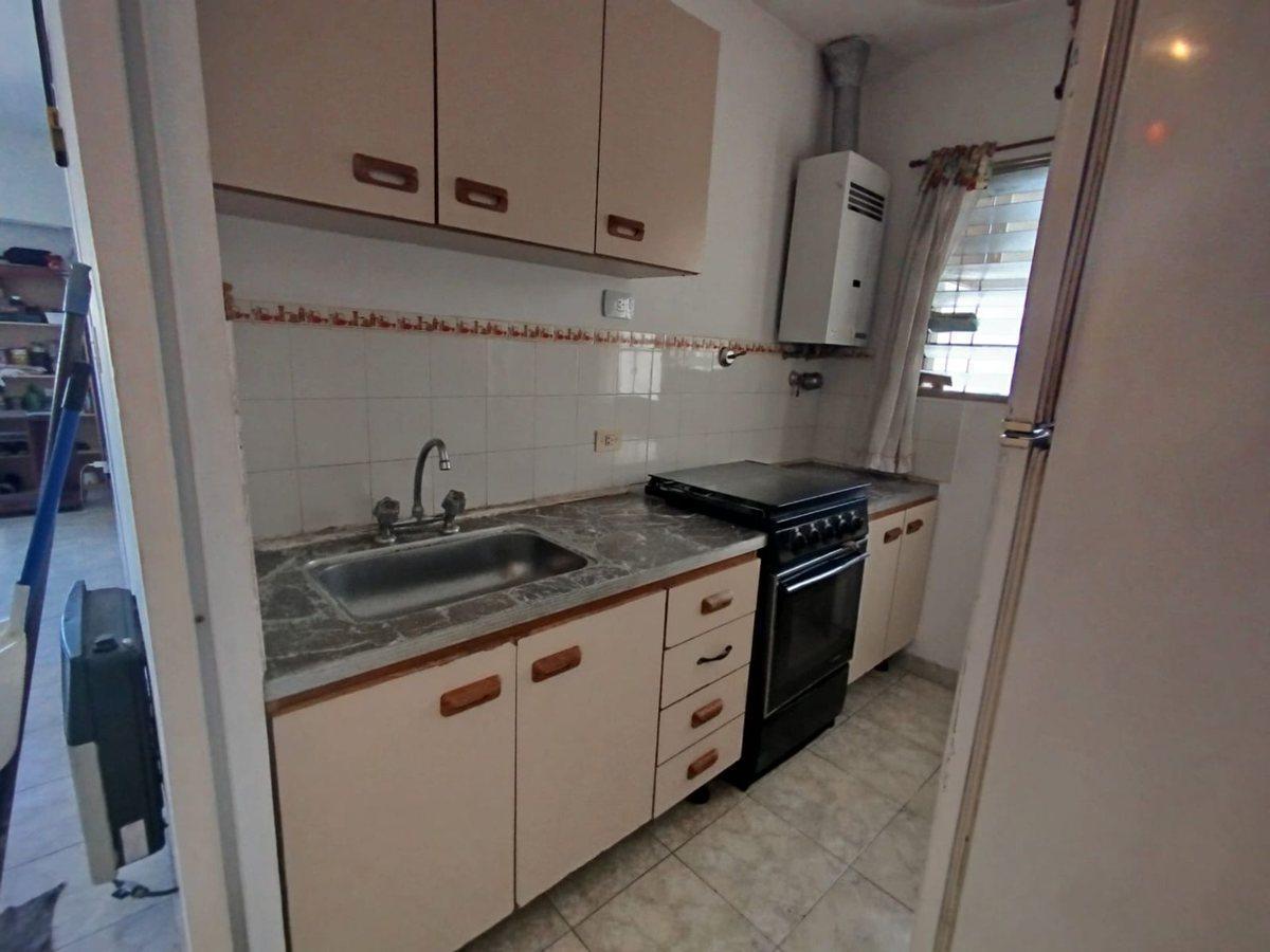 Foto de Dpto 2 amb. Lavadero. Cocina separ. Todo luz, imagen 4
