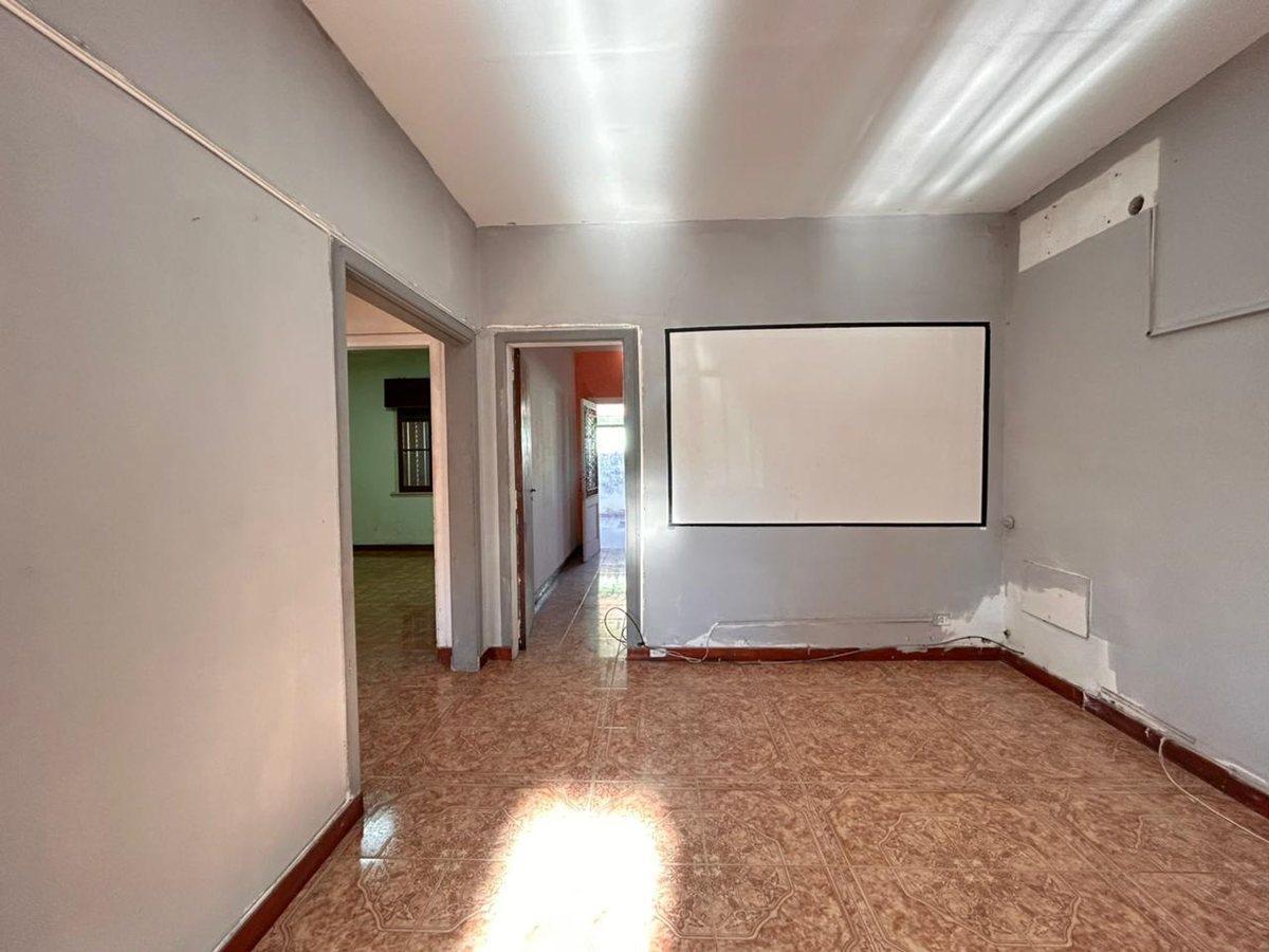 Foto de VENTA CASA 4 AMB JARDÍN GARAGE Y PATIO LANÚS ESTE, imagen 4
