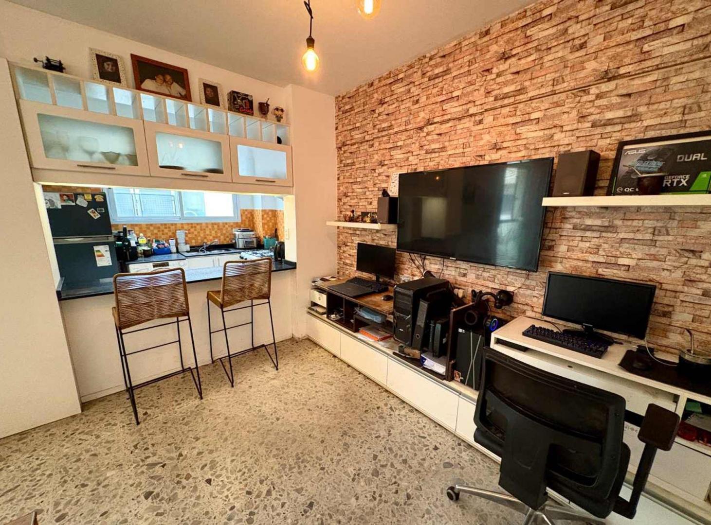 Foto de DEPTO VENTA 2 AMB BARRACAS, imagen 3