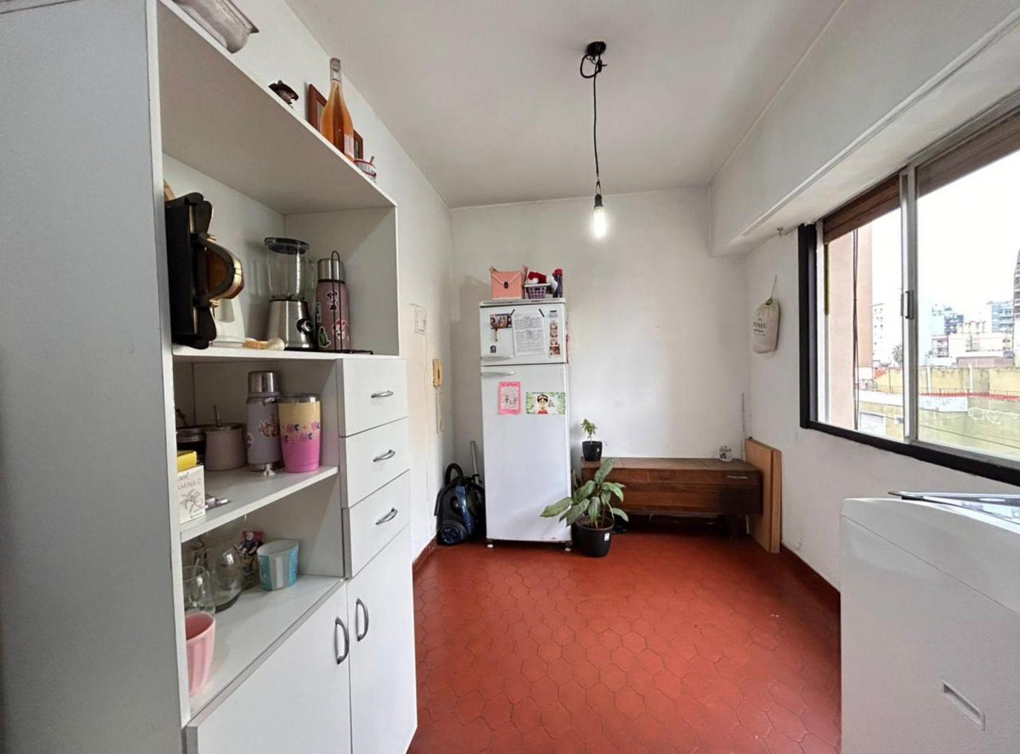 Foto de VENTA DTO 3 AMB LANUS CENTRO APTO CREDITO, imagen 2