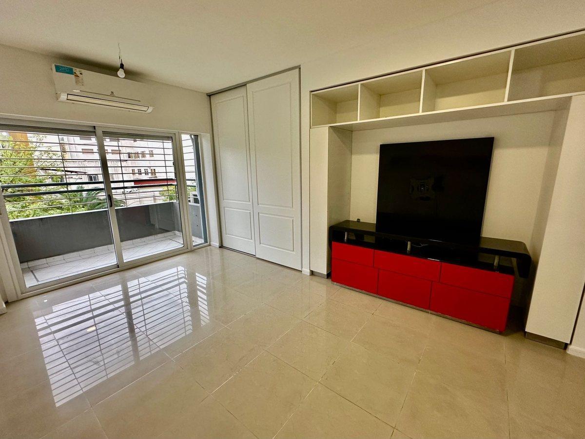 Foto de Alquiler Monoambiente con Cochera y Balcon, imagen 4