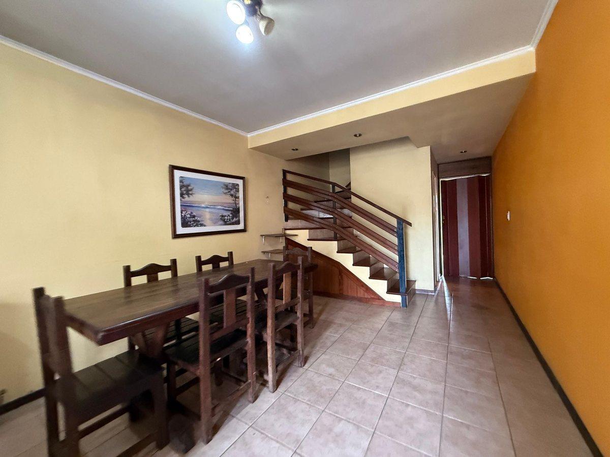 Foto de VENTA PH 3 AMB. C/ JARDÍN Y COCHERA .LANÚS.PERMUTA, imagen 3
